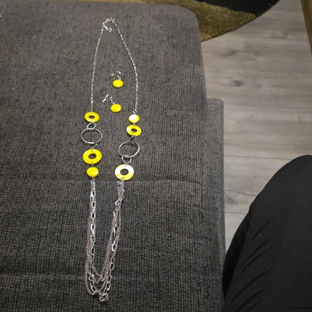 Elegant Silver Necklace with Yellow Accents
